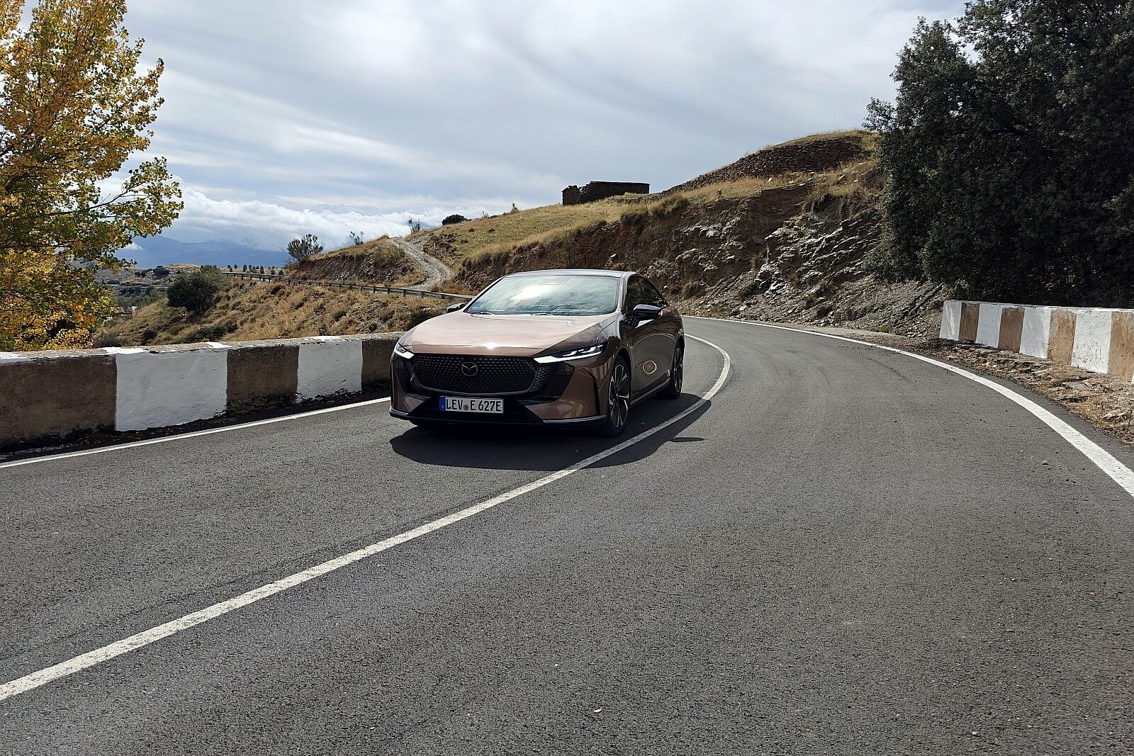 Mazda 6e kontra test łosia. Jak jej poszło? | OTOMOTO News