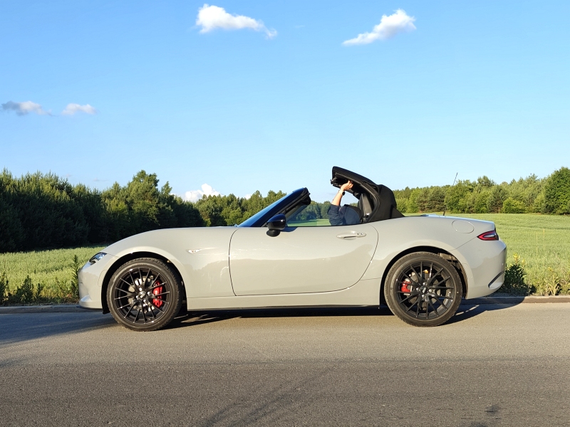 2024 Mazda MX-5: lepsza niż kiedykolwiek | OTOMOTO News